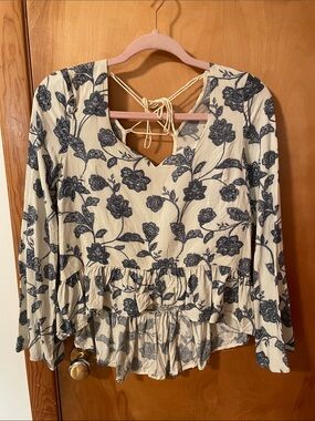 Cream Floral High-Low Blouse with Navy Print